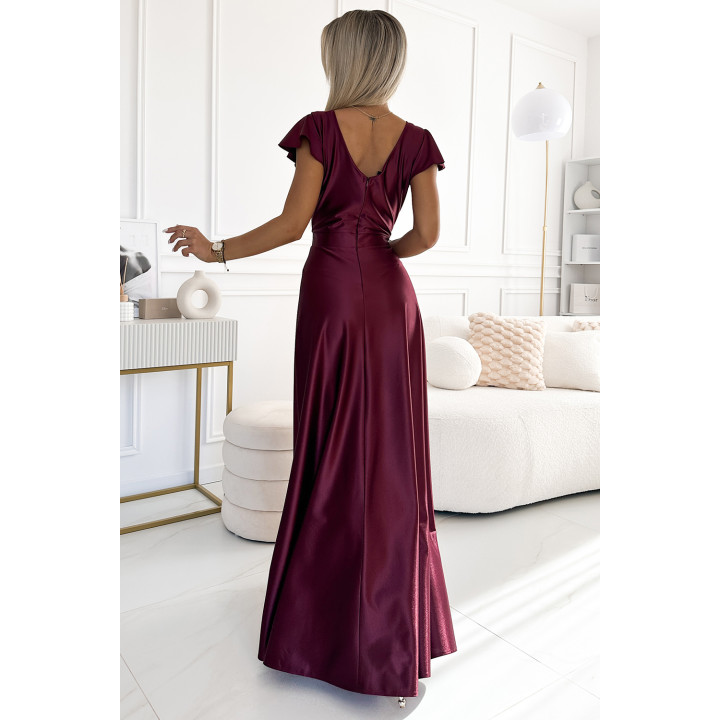 CRYSTAL saténové dlouhé šaty s výstřihem - BORDÓ