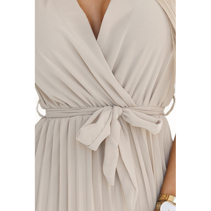 Šifonová plisovaná sukně s výstřihem a volánky - BEŽOVÁ
