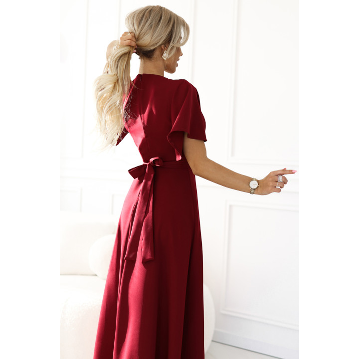 JENNIFER dlouhé šaty s rozparkem na noze, rukávem a výstřihem - BORDÓ