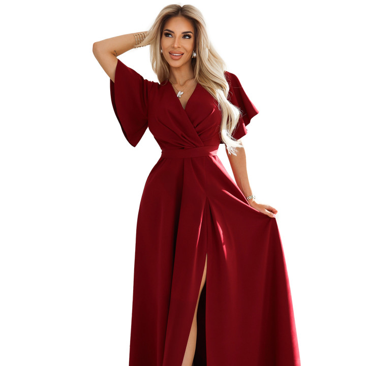 JENNIFER dlouhé šaty s rozparkem na noze, rukávem a výstřihem - BORDÓ