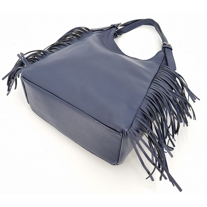 Tmavě modrá prostorná kabelka s třásněmi