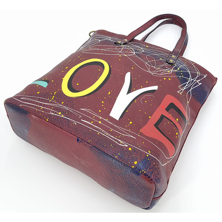 Bordová klasická dámská kabelka LOVE přes rameno