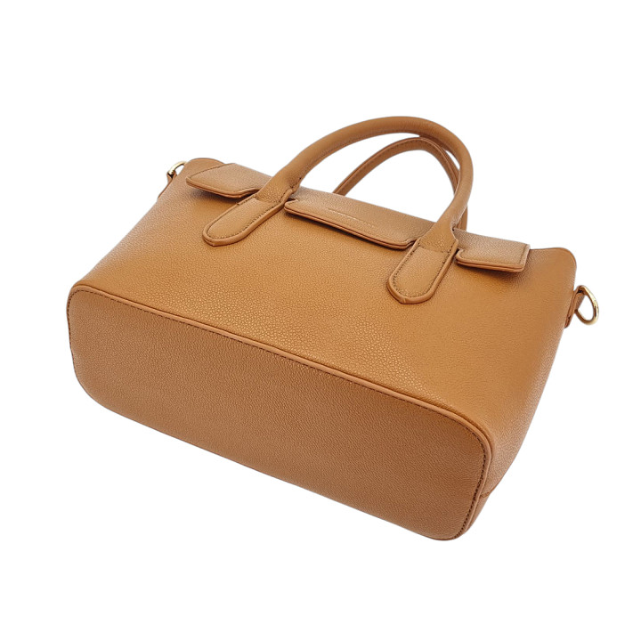 Hnědá kabelka s klopou TORRENTE