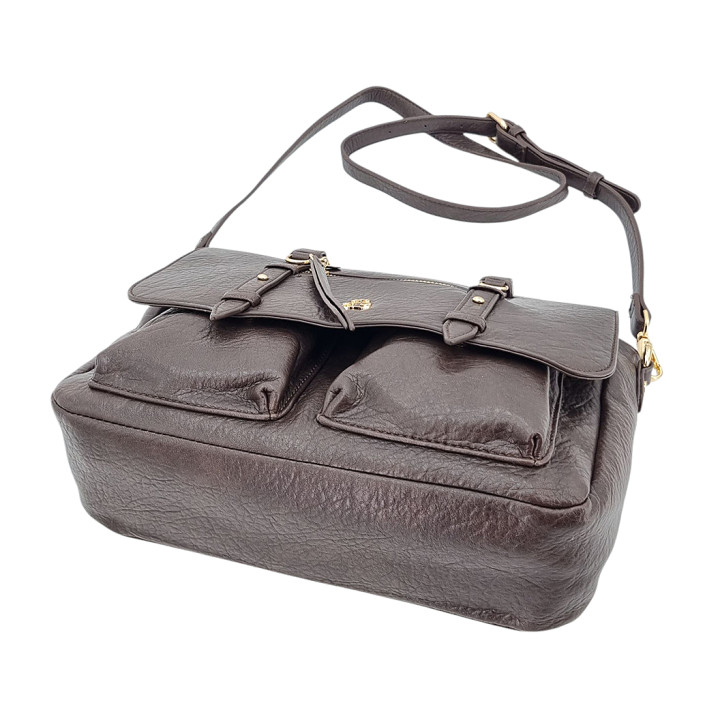 Čokoládová prostorná taška přes rameno s klopou LULU CASTAGNETTE